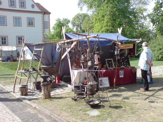 Stand25